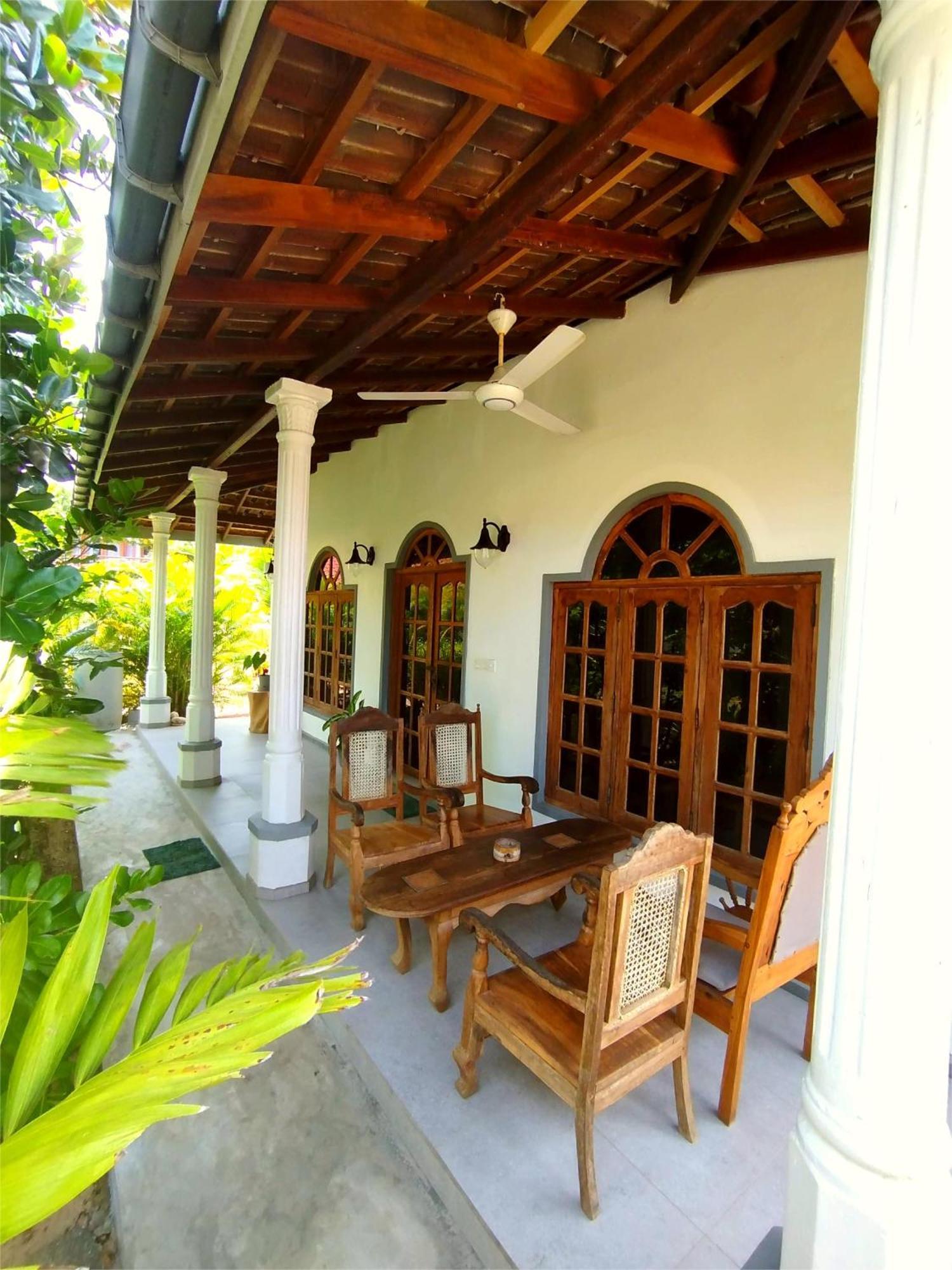 Sleeping Elephant Beach Resort Тангалла Номер фото